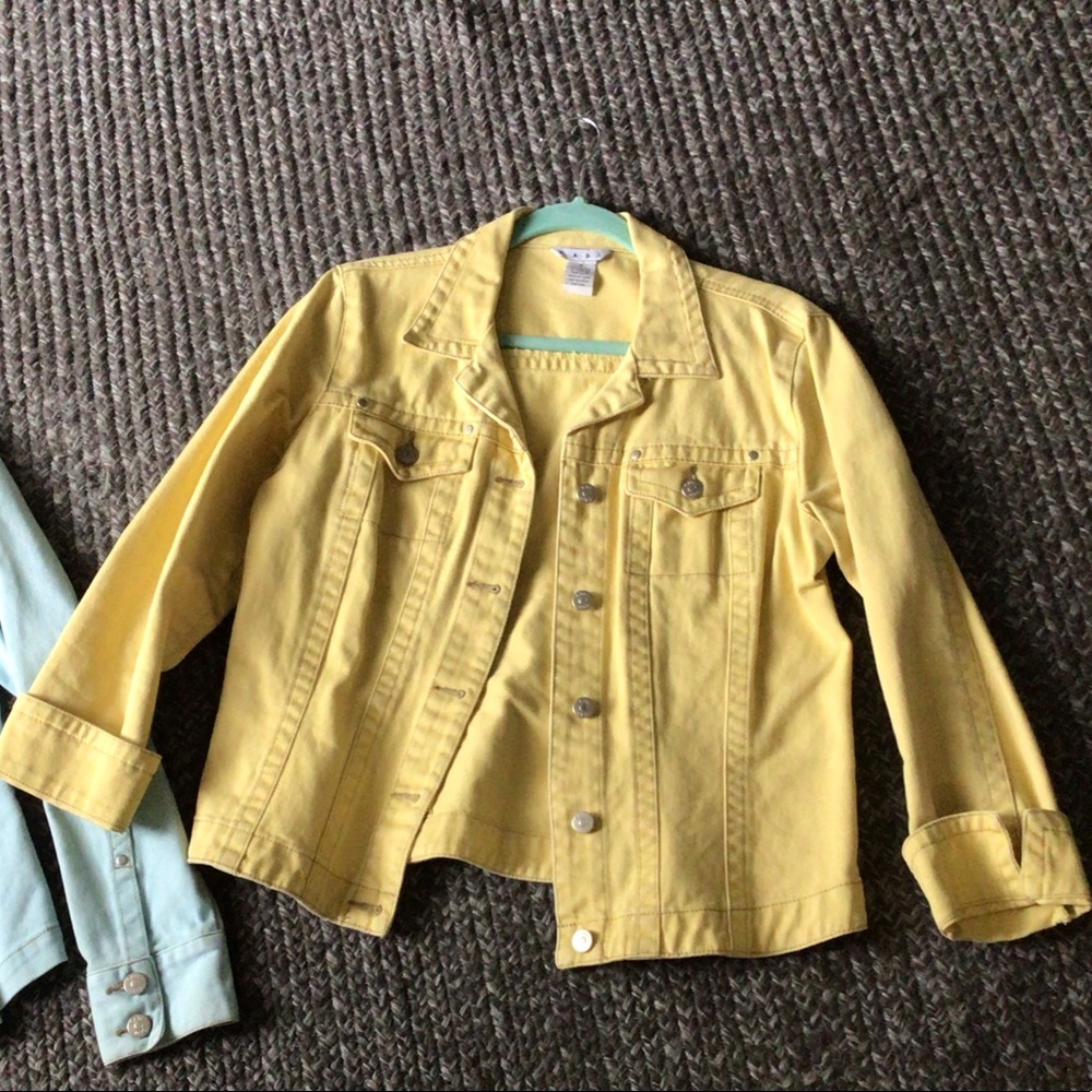 Jackets - Picture 3 of 3